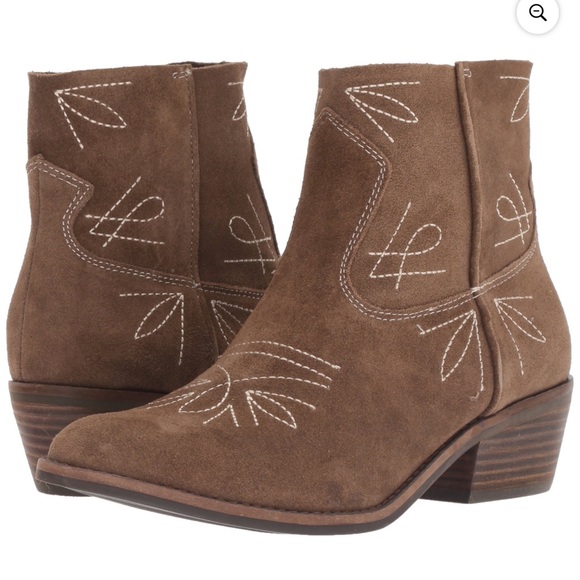 Lucky Brand Shoes - Lucky Brand Women's Floriniah Ankle Boot Pointed Toe Western Ankle Booties